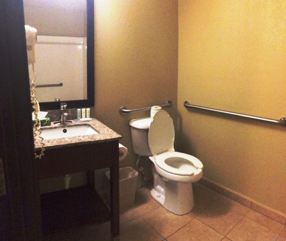 Comfort Inn New River Oak Hill Buitenkant foto