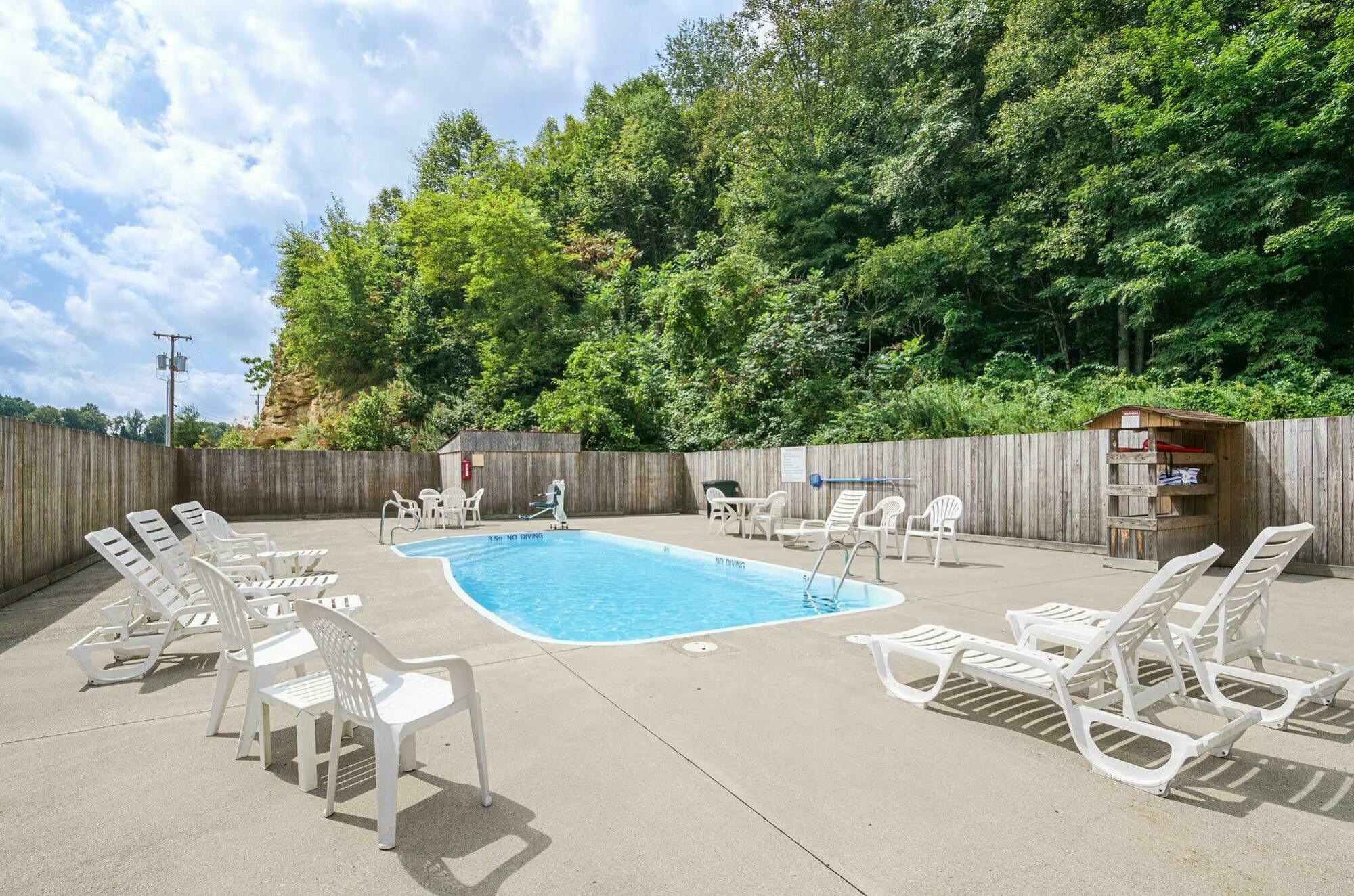 Comfort Inn New River Oak Hill Buitenkant foto